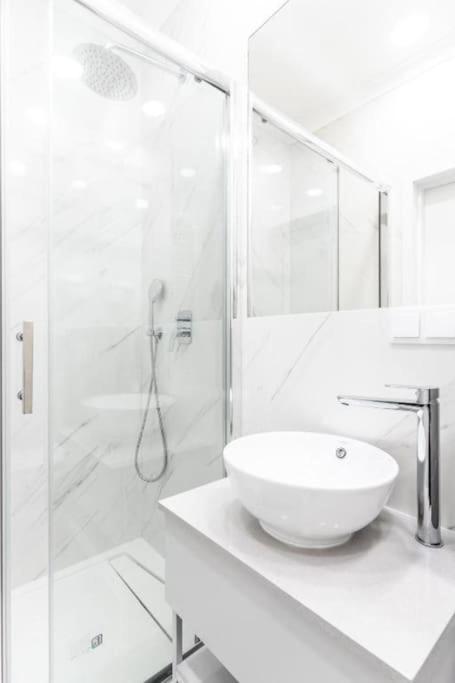Chic & Luxury Apartment By Mennica Residence Warsaw Ngoại thất bức ảnh