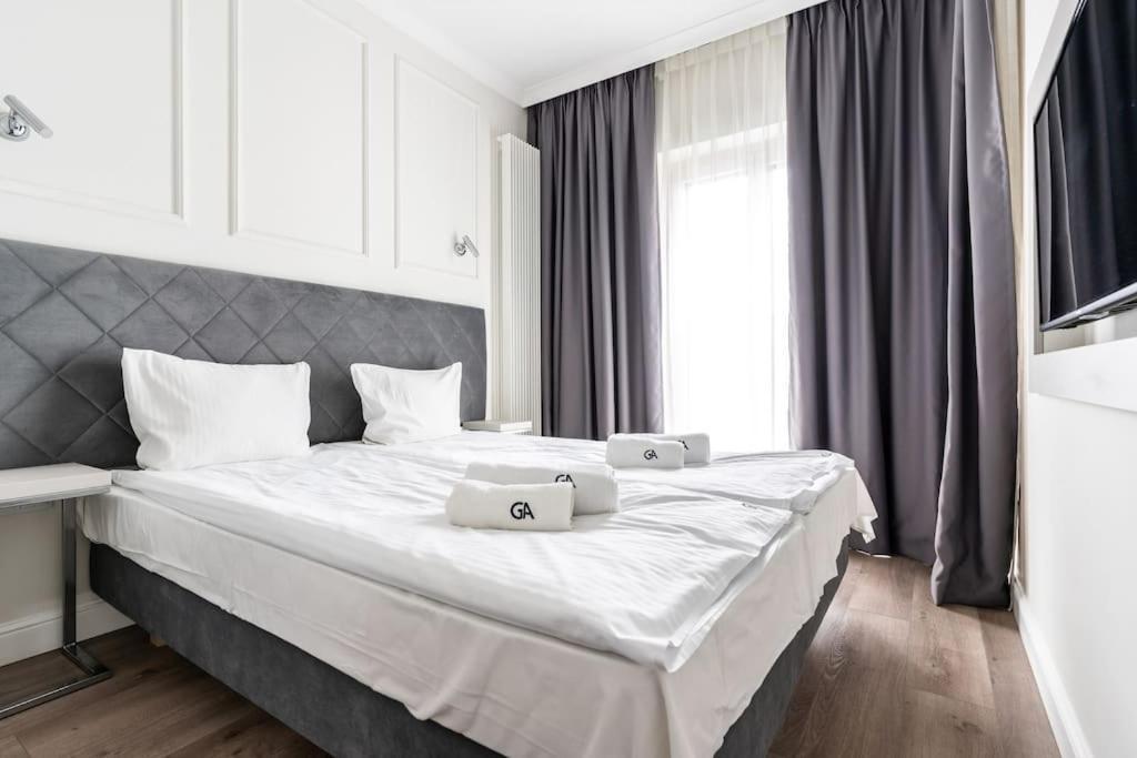 Chic & Luxury Apartment By Mennica Residence Warsaw Ngoại thất bức ảnh